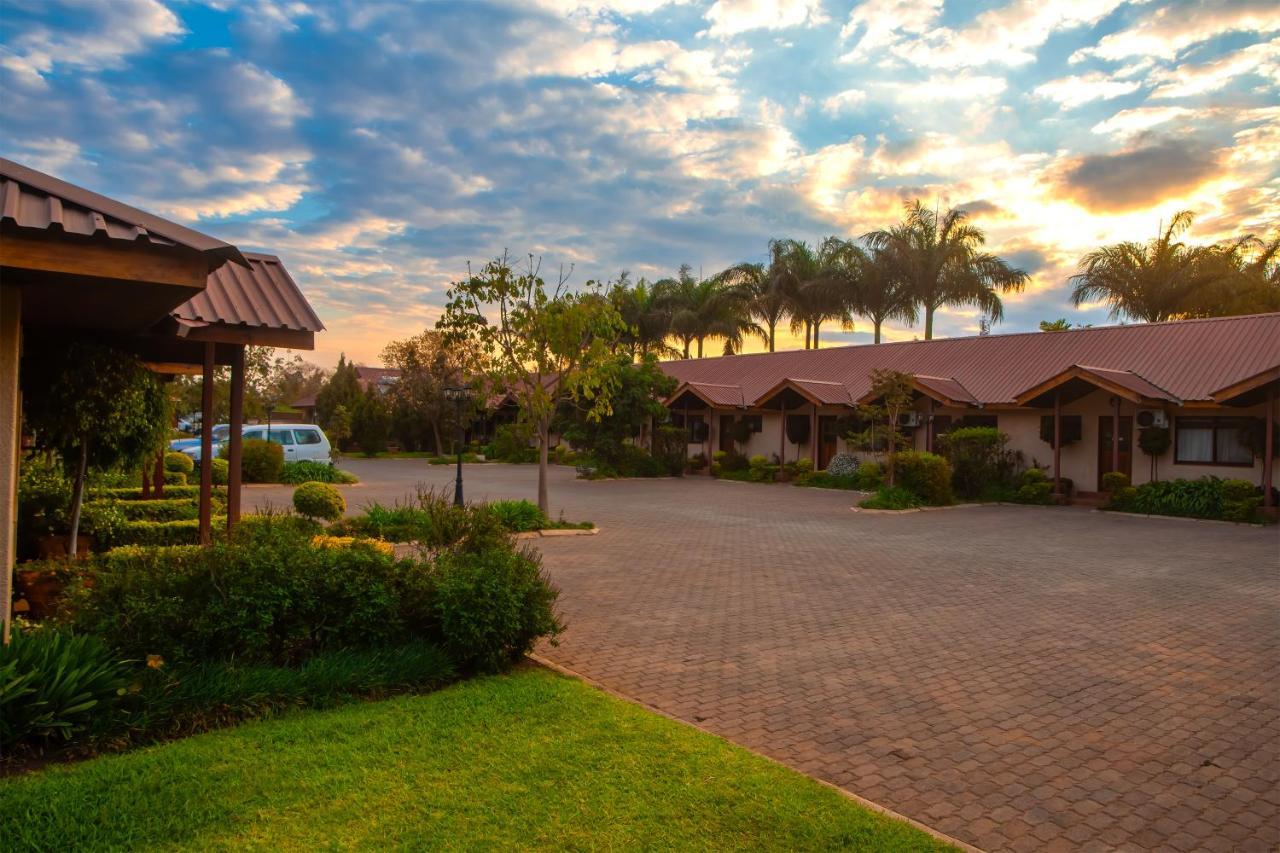 Shakespeare Court Serviced Apartments Lusaka Exterior foto